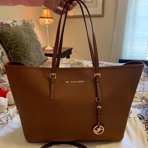 Michael Kors Tote